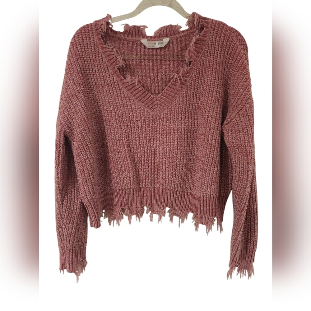 Distressed V-Neck Sweater - Pink